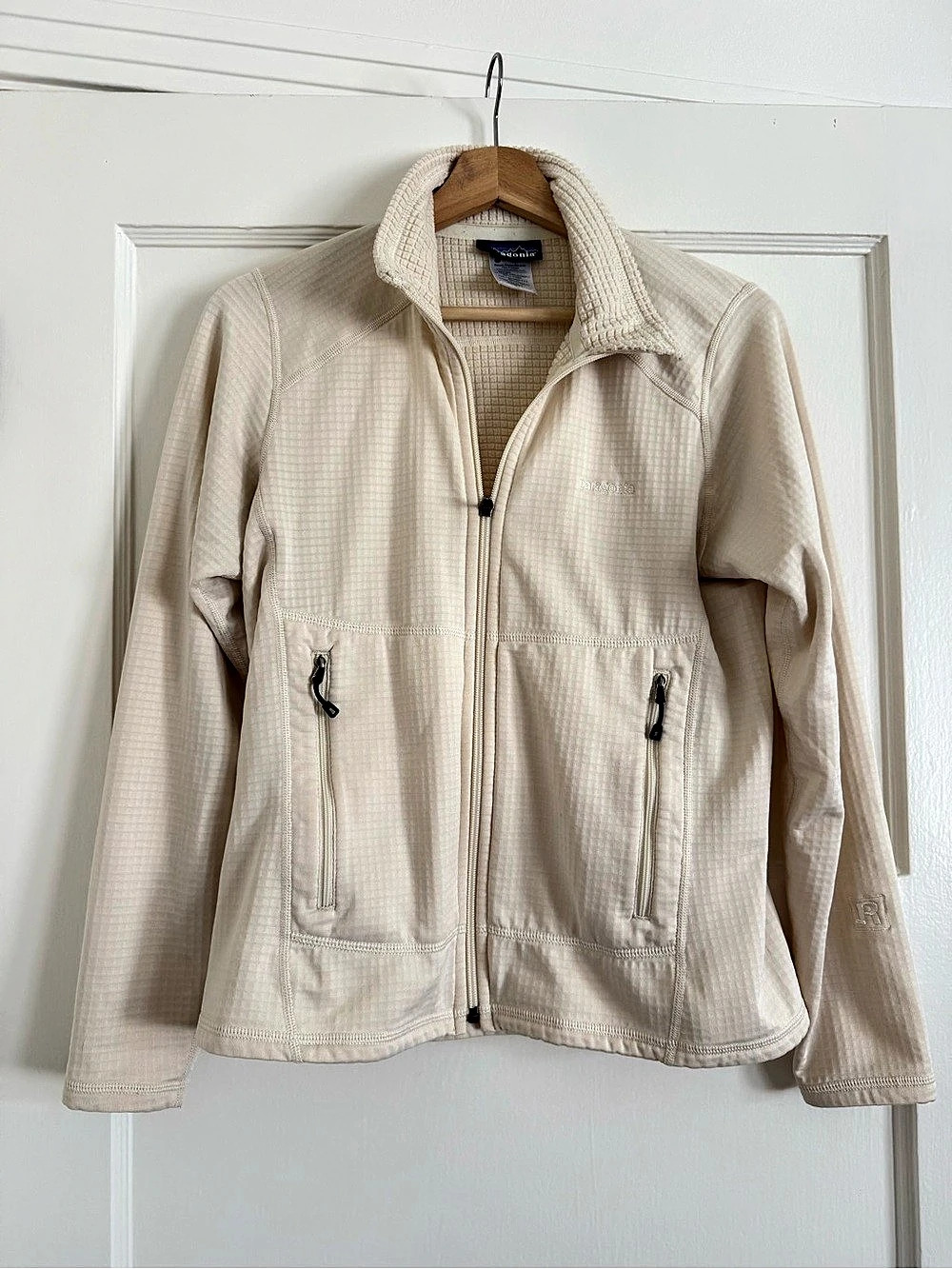 Patagonia R1 Full-Zip Fleece Jacket Women's Checkered Utility Jacket Cream